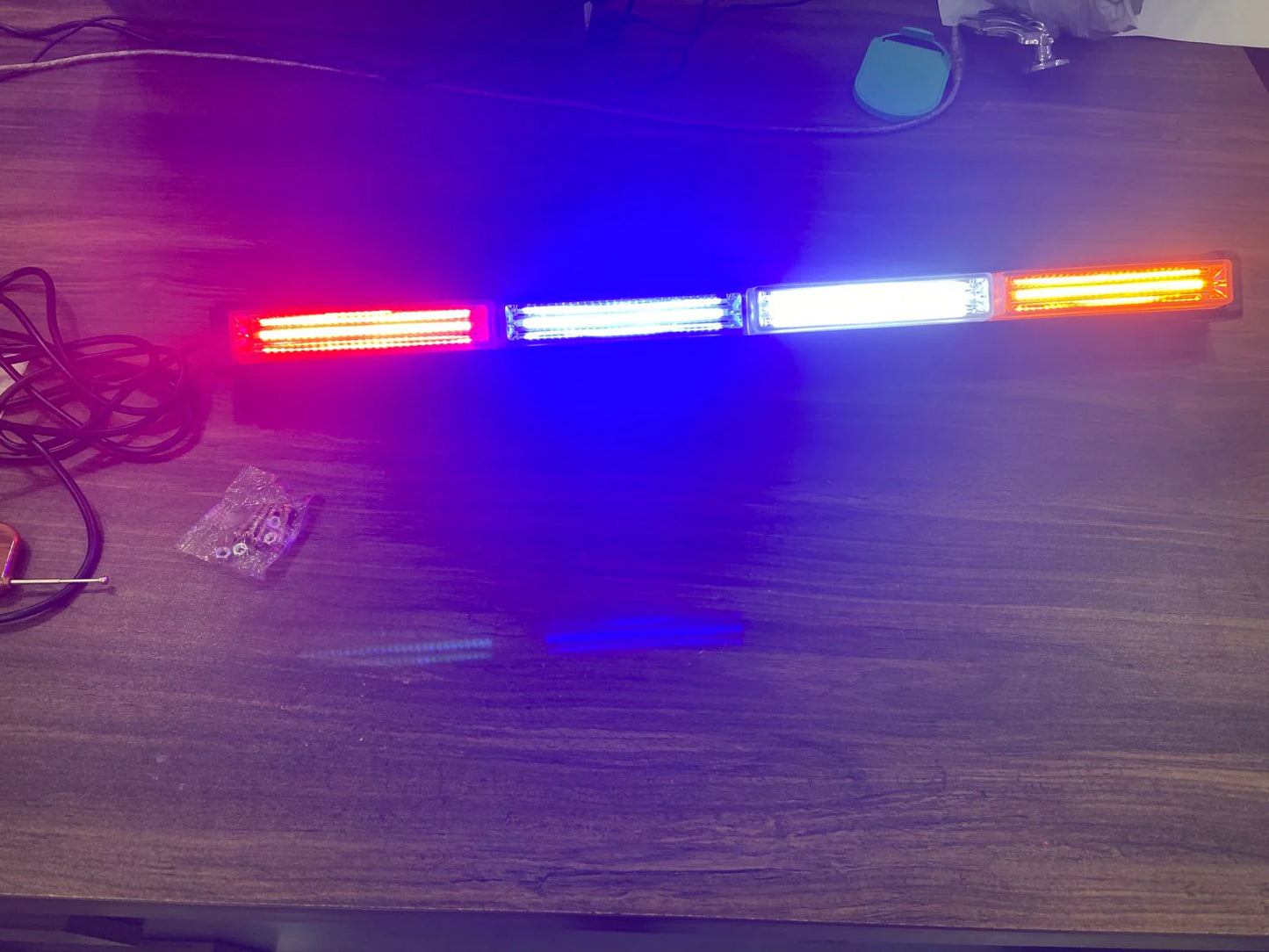 8-Bar LED Police & White Dash Light – Emergency & Warning Indicator